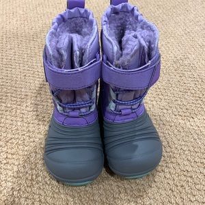 Toddler snow boots